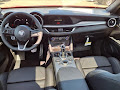 2025 Alfa Romeo Stelvio Sprint