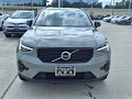 2024 Volvo XC40 Ultimate Dark Theme