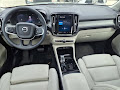 2024 Volvo XC40 Ultimate Dark Theme
