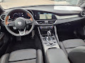 2025 Alfa Romeo Giulia Intensa