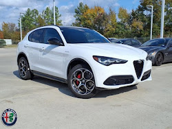 2025 Alfa Romeo Stelvio Veloce
