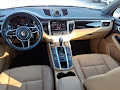 2017 Porsche Macan Base